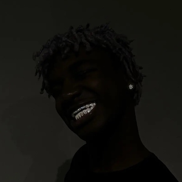 Meet your Posher, Chief - Picture 1 of 1